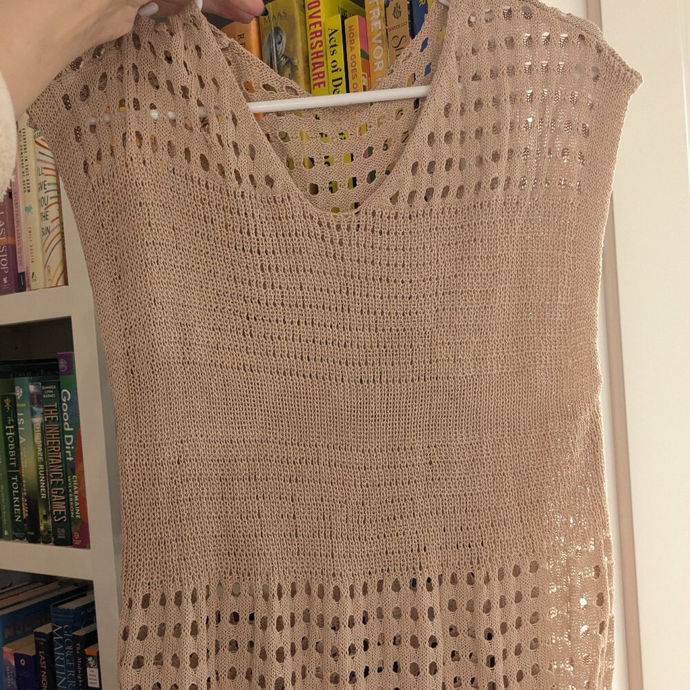 70s style tan sleeveless crochet top